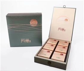 月饼创意包装盒设计