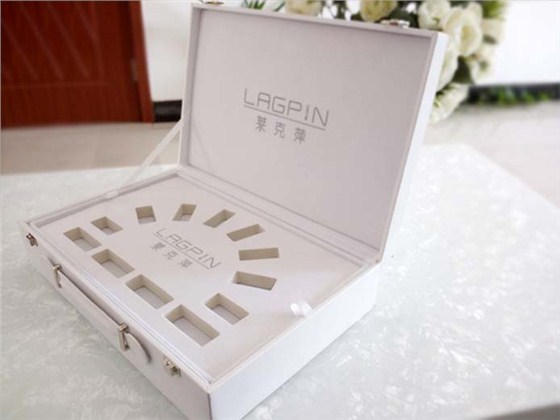 皮质包装盒3.jpg