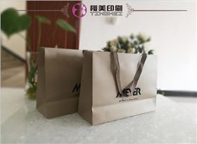 迈雅服装手提袋定制.jpg