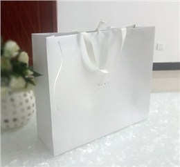服装手提袋加工