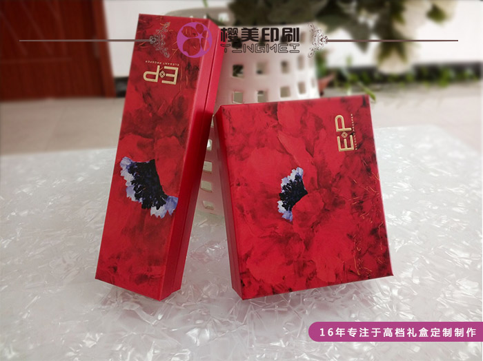 EP雅莹高档服装礼盒定制