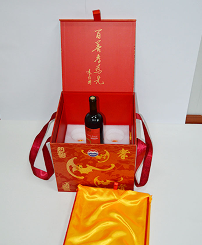 酒类包装盒制作2.jpg