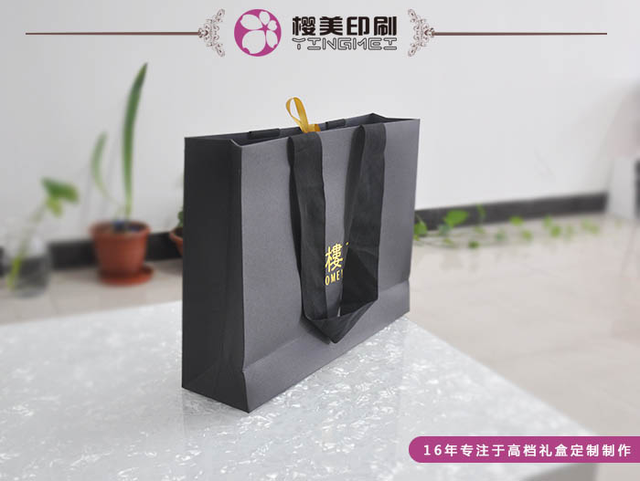 服装手提袋制作.jpg