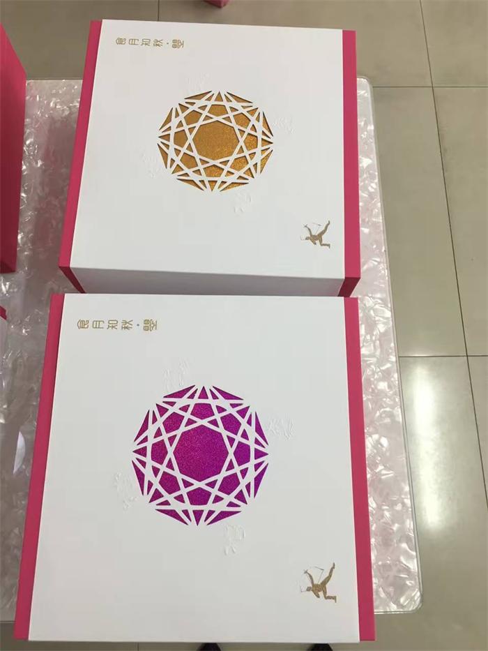 冰淇淋月饼中秋礼盒