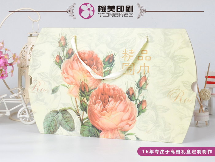 服装包装盒制作1.jpg