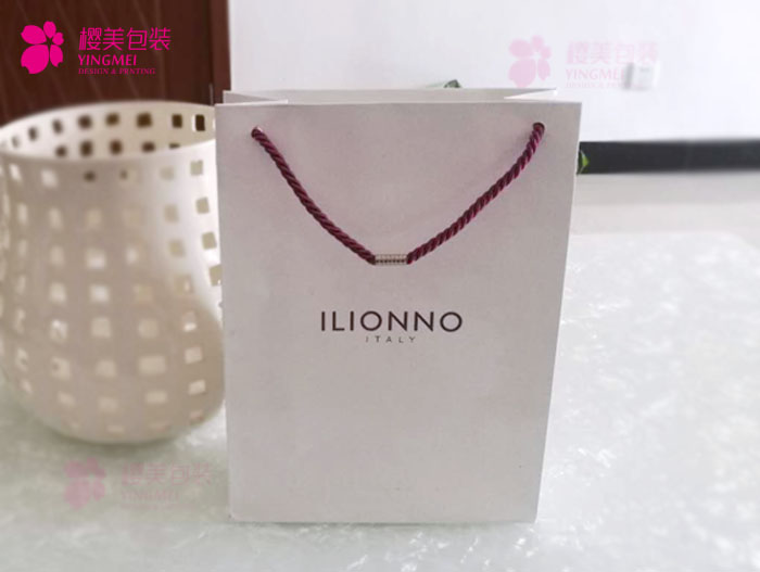 ilionno纸袋定制1.jpg